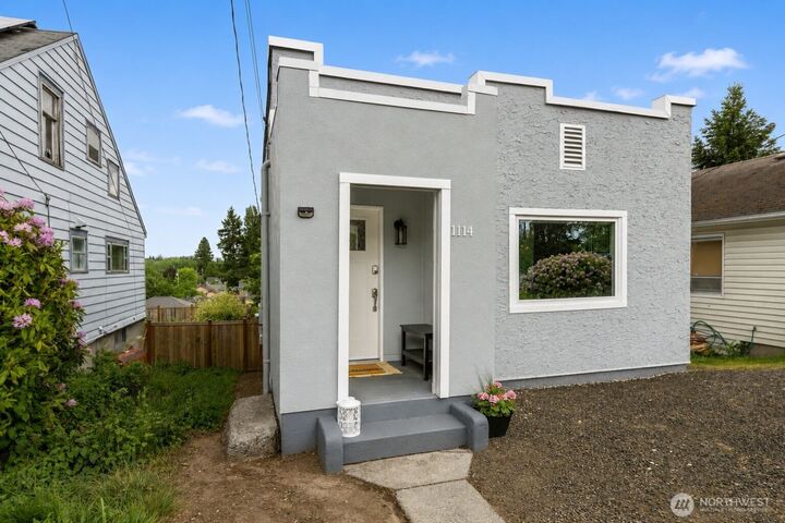 Property Photo: 1114 Marguerite Avenue WA 98337