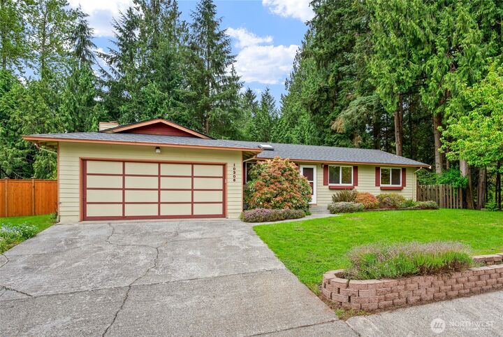 Property Photo:  10306  12th Place SE  WA 98258 