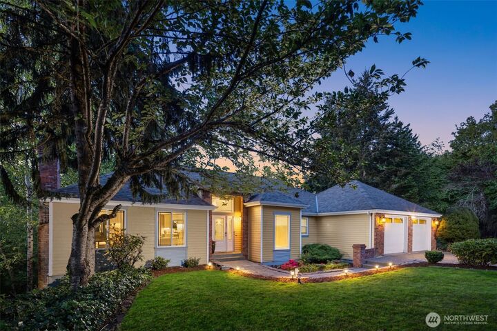 Property Photo:  14102 SE 42nd Street  WA 98006 