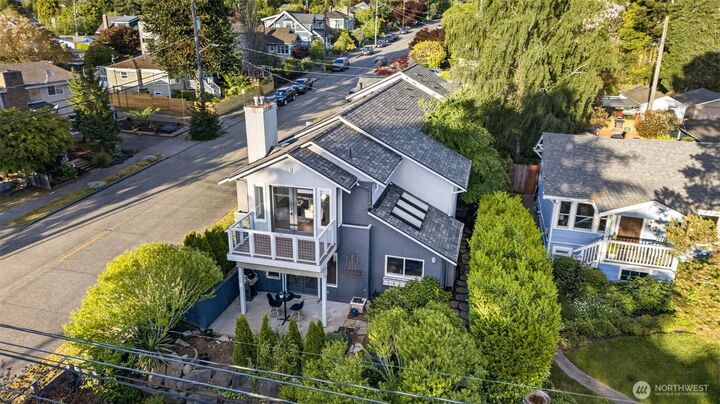 Property Photo:  7700  California Avenue SW  WA 98136 