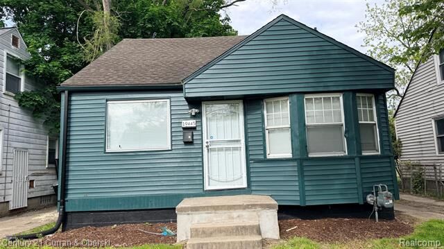 Property Photo:  19445 Prevost Street  MI 48235 