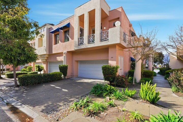Property Photo:  781 Mediterranean Lane  CA 94065 