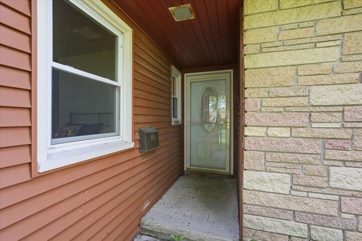 Property Photo: 5205 Loruth Terrace WI 53711