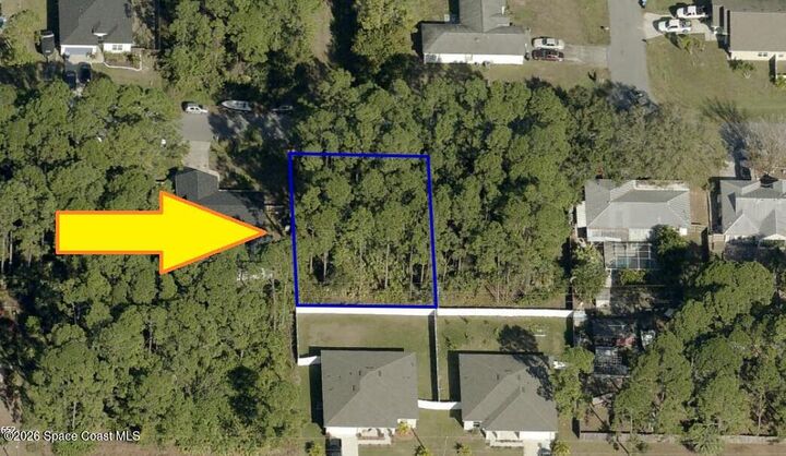 Property Photo:  1940 Red Bud Circle NW  FL 32907 