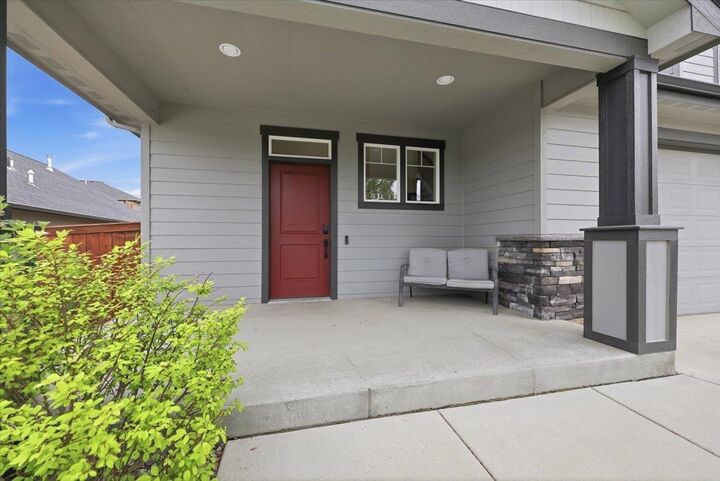 Property Photo:  7007 S Pheasant Ridge Dr  WA 99224 