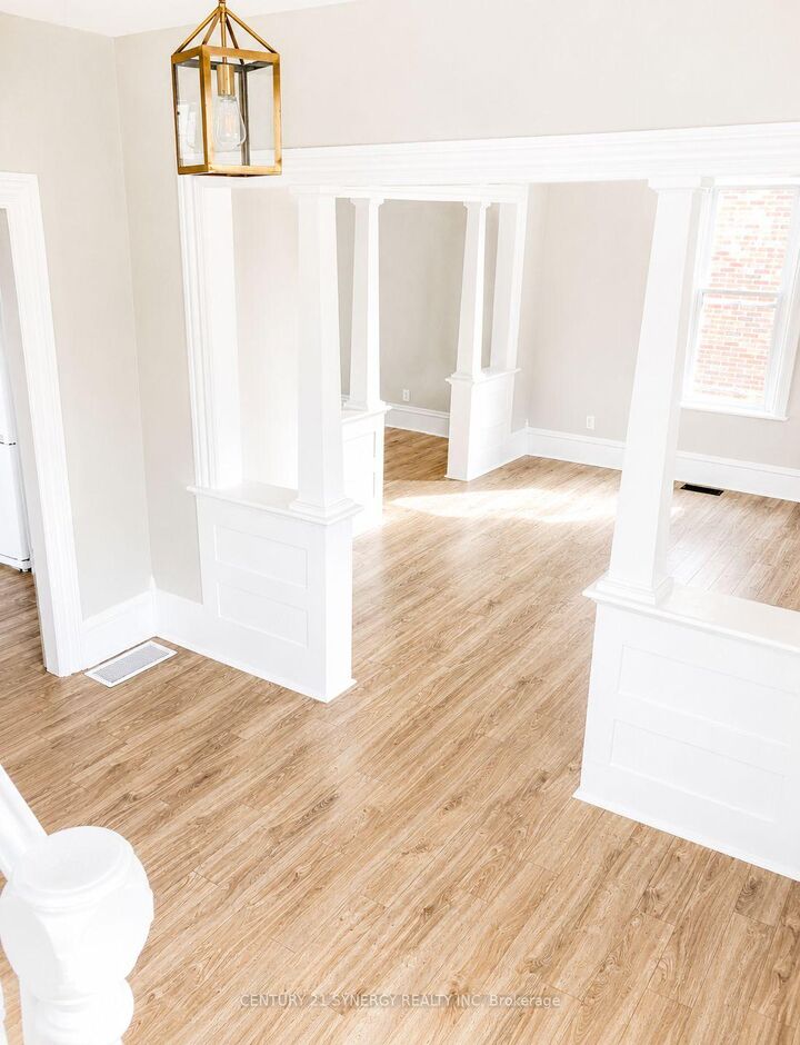 Property Photo:  114 Main Street E  ON K7A 1B2 