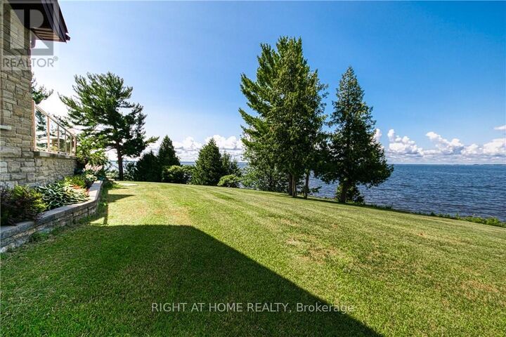 Property Photo: 134 Du Lac Promenade ON P2B 3L8