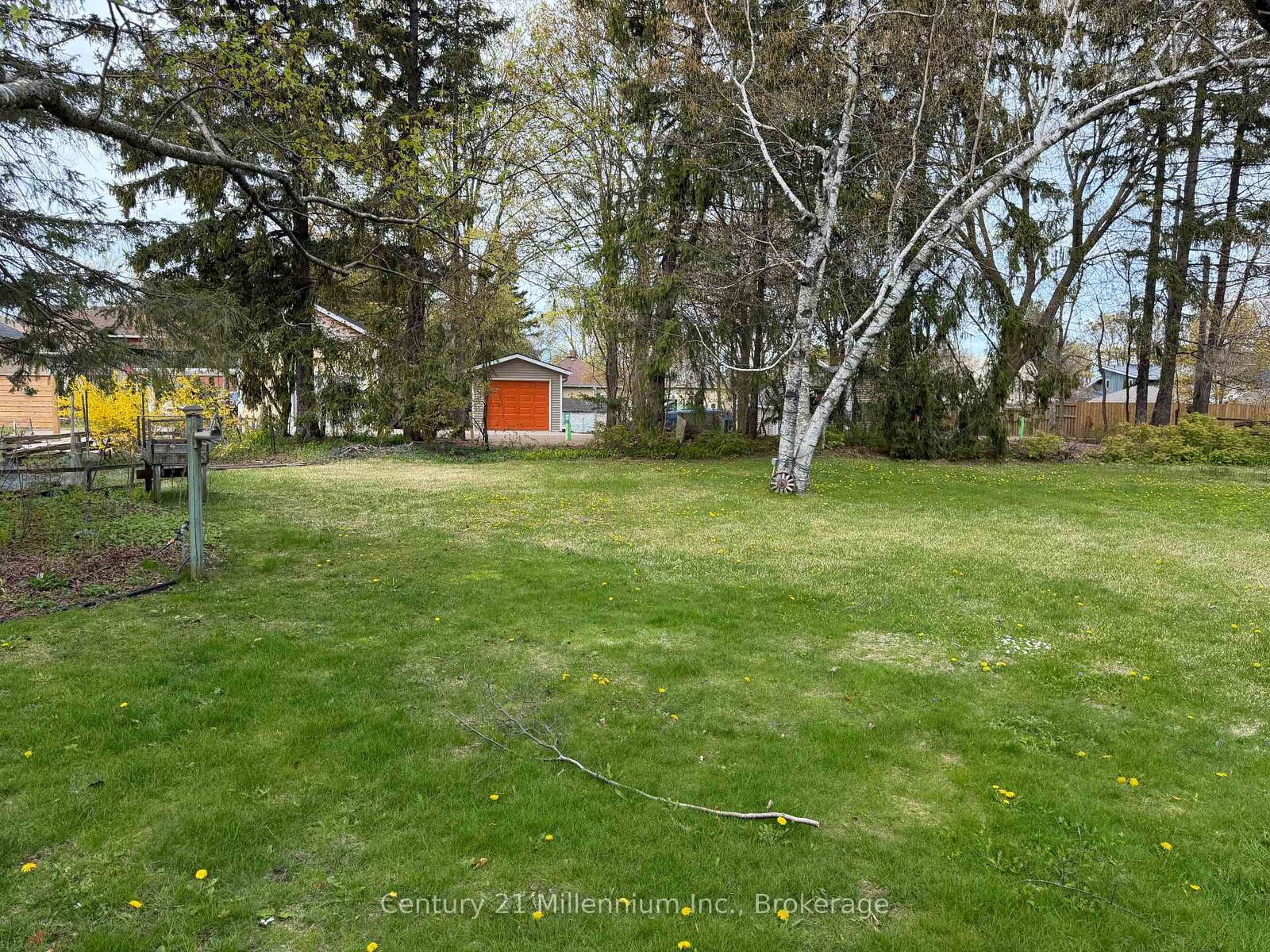 Property Photo:  0 Laird Lane Part 1  ON N0H 2L0 
