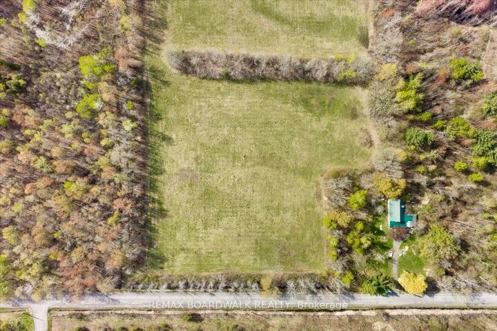 Property Photo: 7521 Jock Trail ON K0A 2Z0