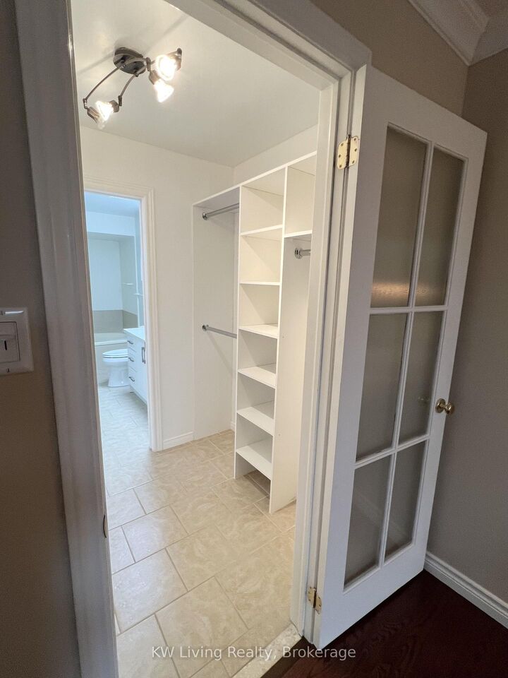 Property Photo: 28 Parkinson Road E ON L3P 4G5