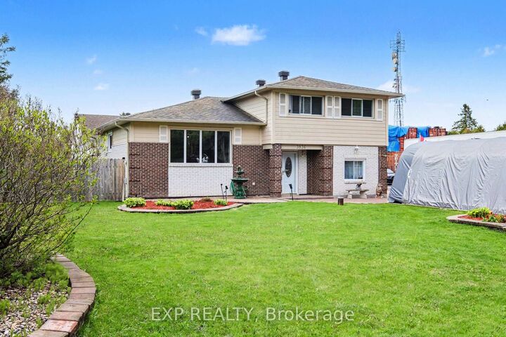 Property Photo: 3836 Leitrim Road ON K1G 3N4