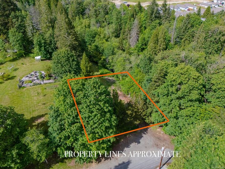Property Photo:  5801 Compton Rd  BC V0Y 7B7 