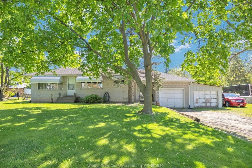 Property Photo: 302 West Pike Creek Road ON N8N 2L9