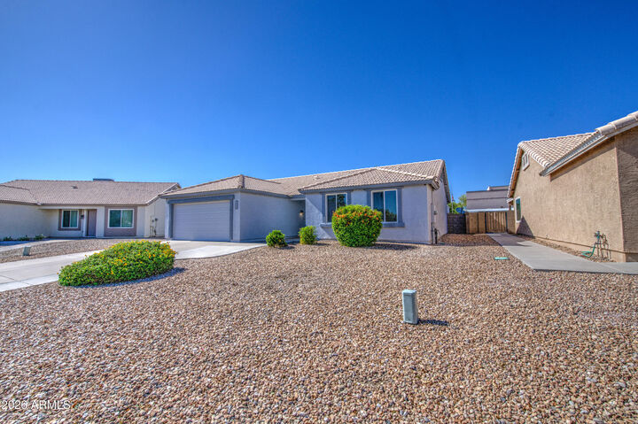 Property Photo:  1900 W 19th Avenue  AZ 85120 