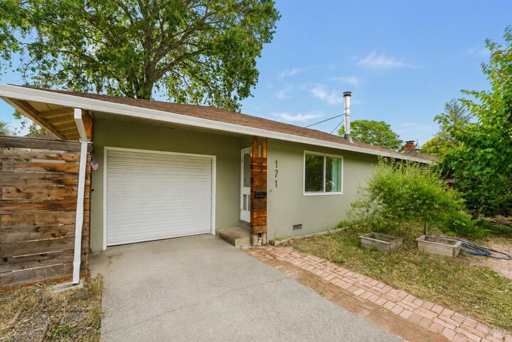 Property Photo:  171 Court Street  CA 95482 