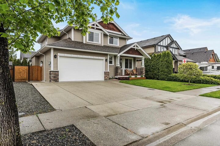 Property Photo:  2872 Cambie Street  BC V4X 2R9 