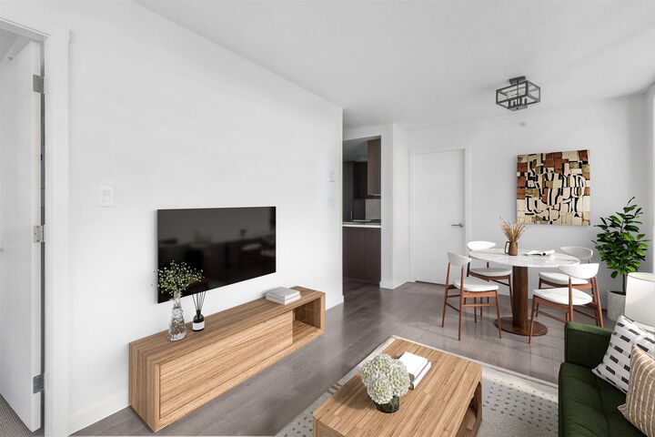 Property Photo:  5515 Boundary Road 2902  BC V5R 0E3 