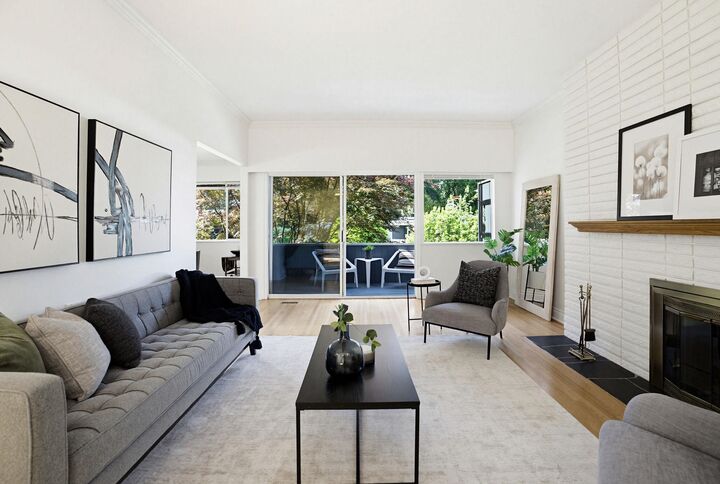 Property Photo:  3665 Edgemont Boulevard  BC V7R 2P6 