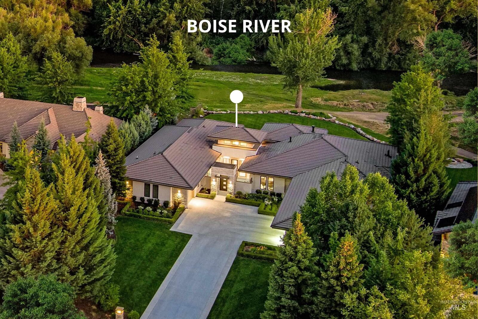 Property Photo:  325 W Rivermont Lane  ID 83616 