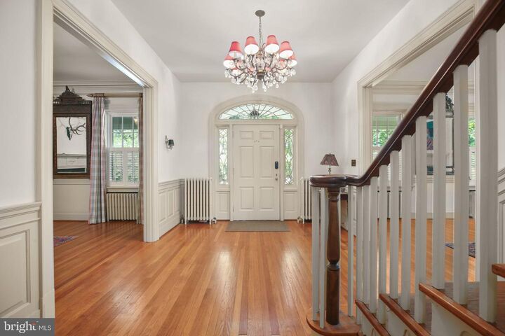 Property Photo:  610 Lewis Street  VA 22401 