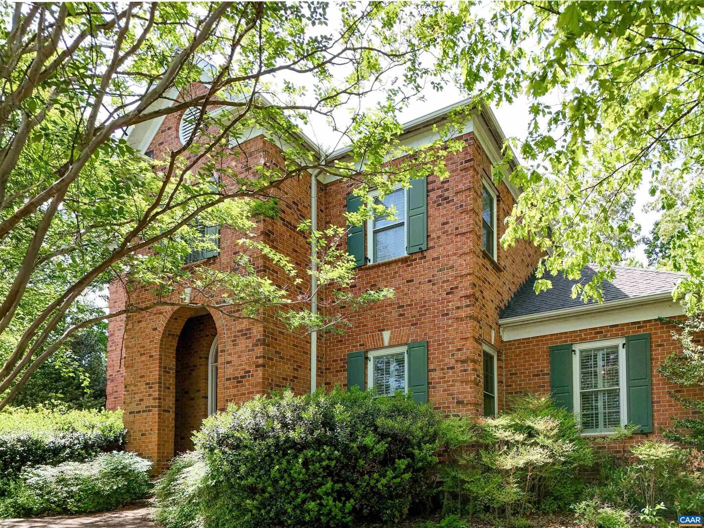 Property Photo:  2500 Wiltshire Close  VA 22947 