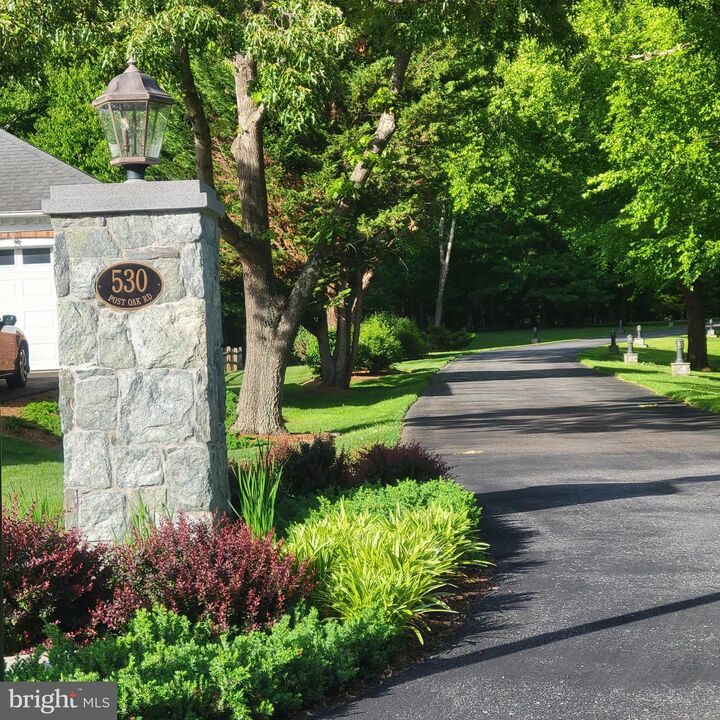 Property Photo: 527 Post Oak Rd MD 21401