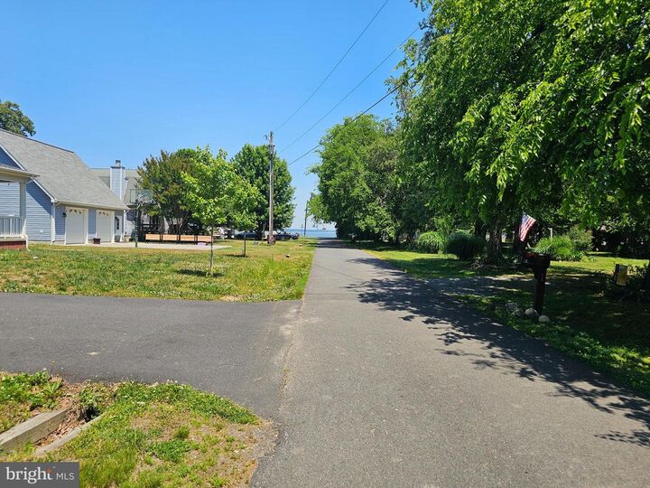 Property Photo:  31 6th St  VA 22443 