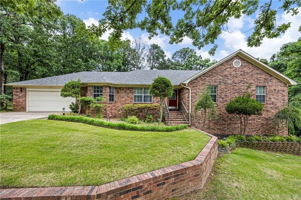 Property Photo: 123 Hillcrest Dr AR 72802