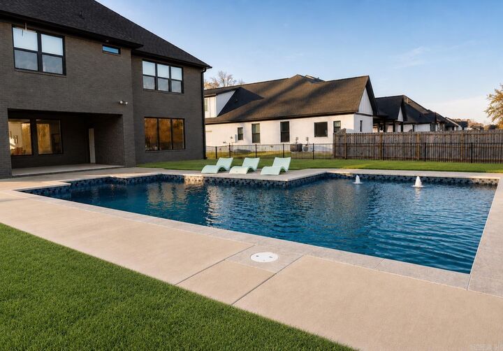 Property Photo: 7800 South Shoreline Blvd AR 72019