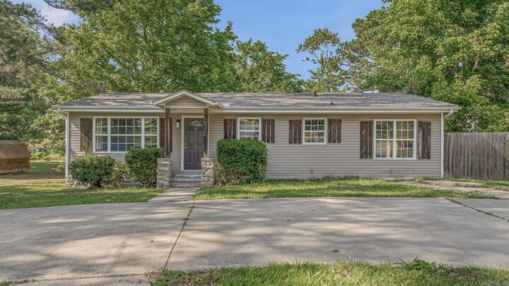 Property Photo:  1307 Wirt St  AR 72450 