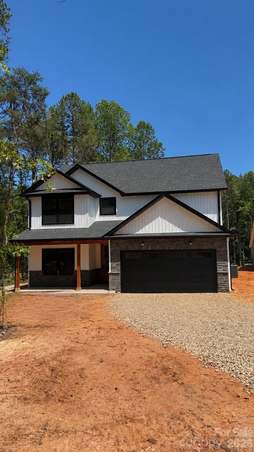 Property Photo:  305 Lake Farm Drive  NC 28146 