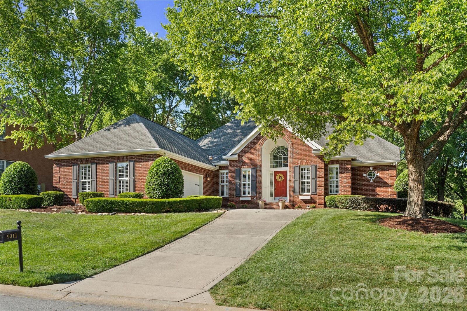 Property Photo:  9311 Brentfield Road  NC 28078 