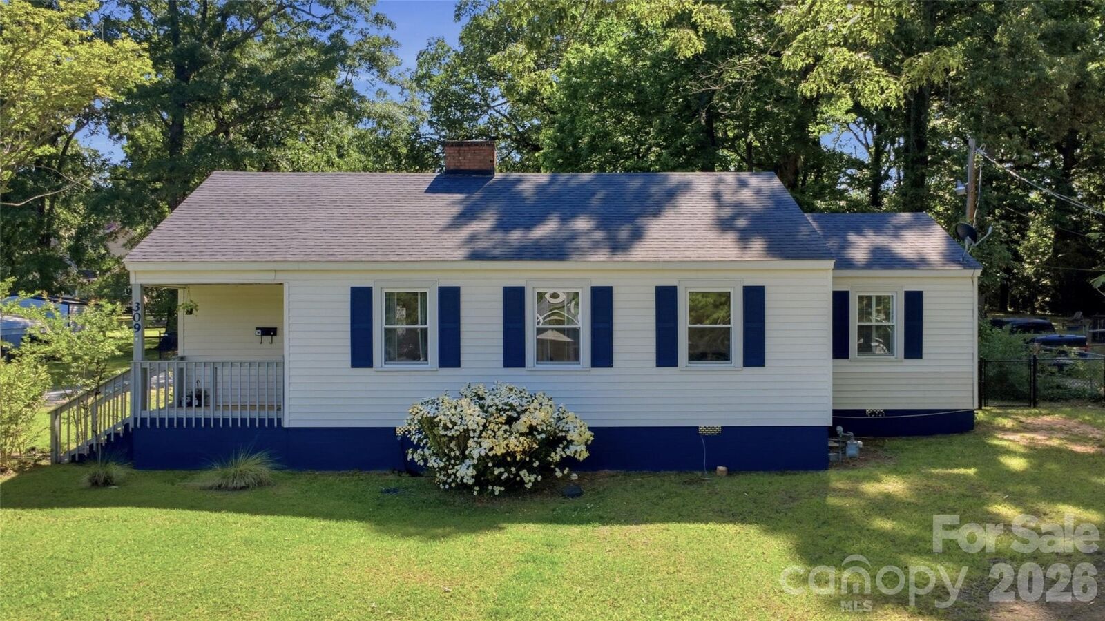 Property Photo:  309 Academy Street  SC 29715 