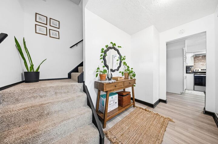 Property Photo: 5560 Fescue Drive OH 43026