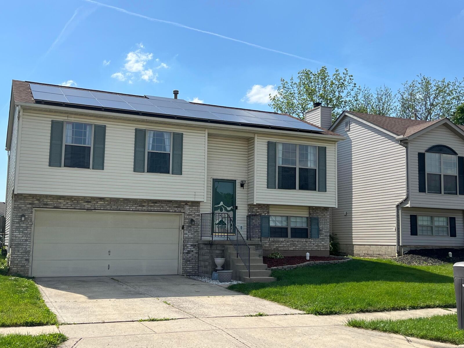 Property Photo:  433 Hances Drive  OH 43004 