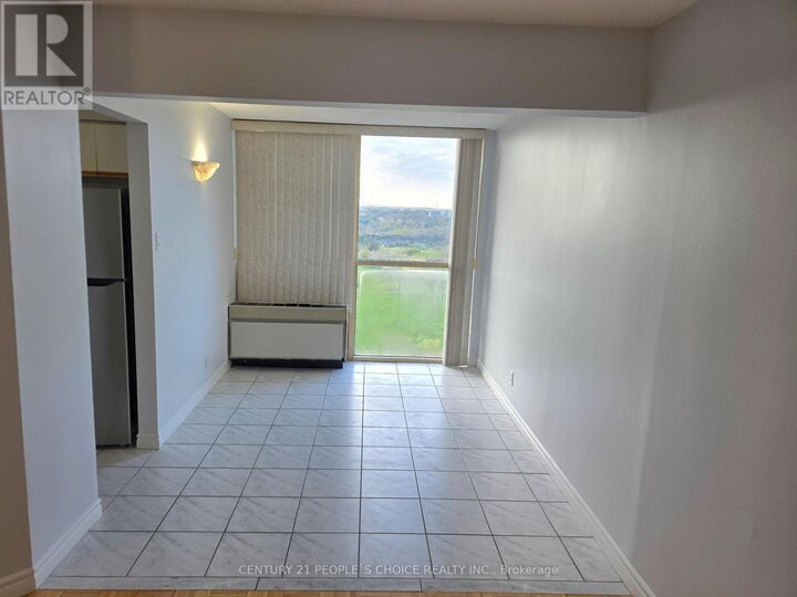 Property Photo:  61 Markbrook Lane 1804  ON M9V 5E7 