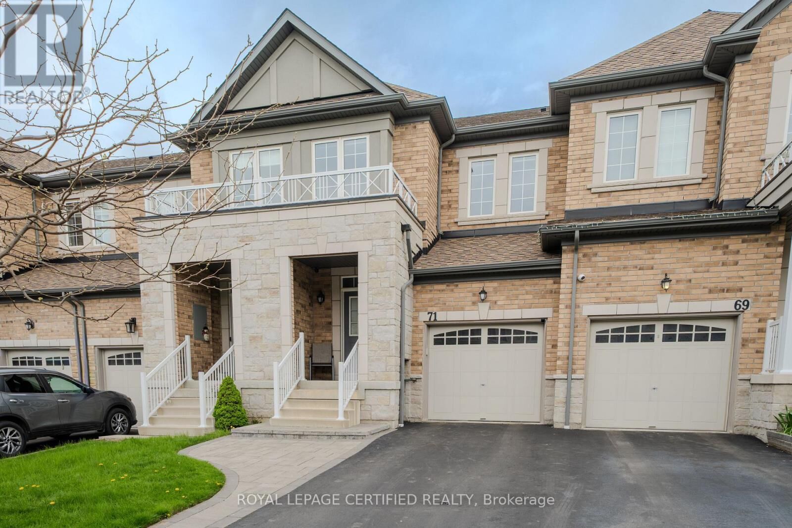 Property Photo:  71 Rimrock. Crescent  ON L1N 0E5 