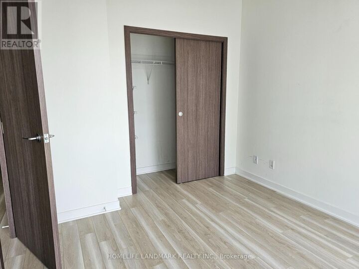Property Photo:  19 Bathurst Street 2901  ON M5V 0N2 