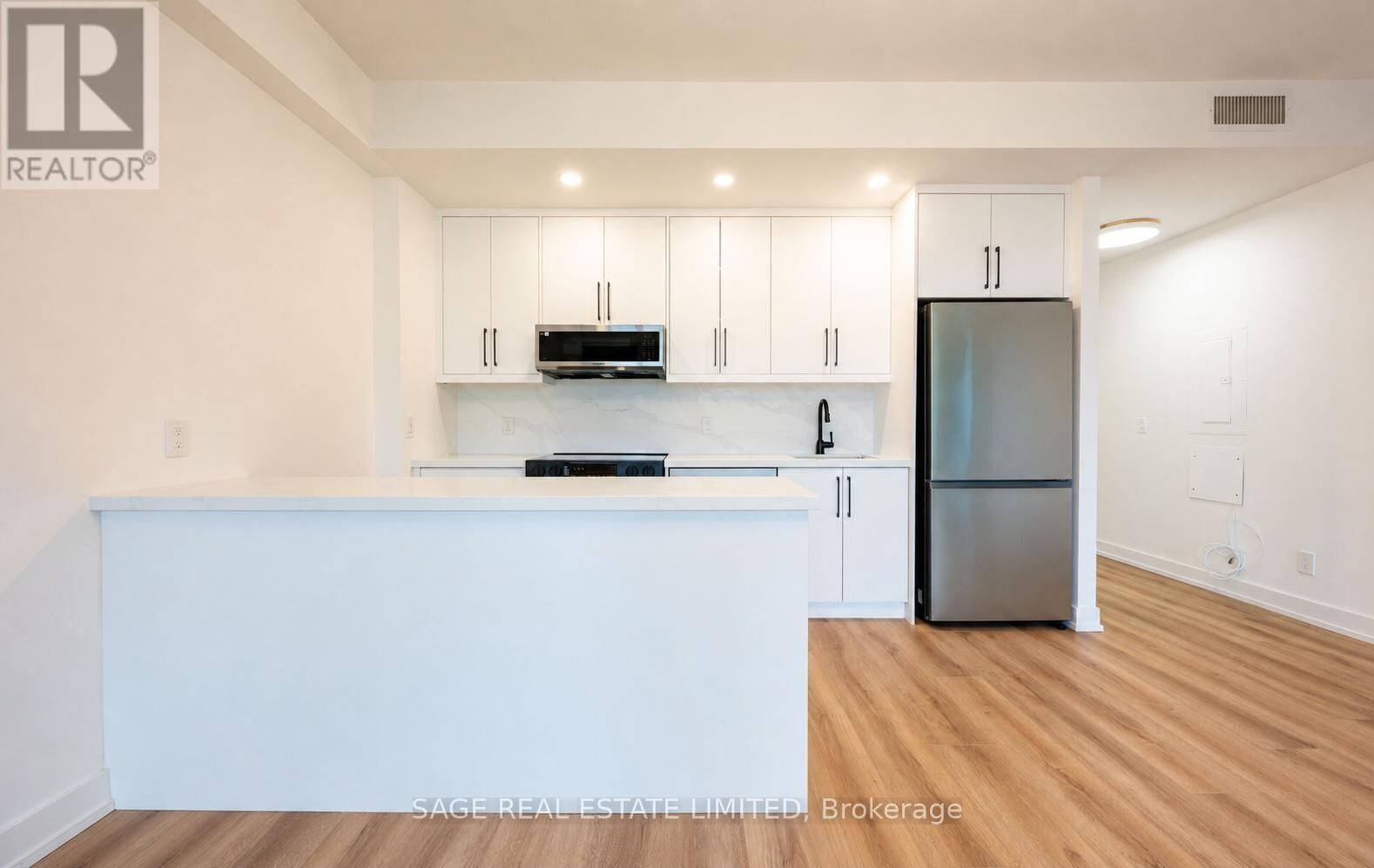 Property Photo: 25 Ritchie Avenue 304 ON M6R 2J6