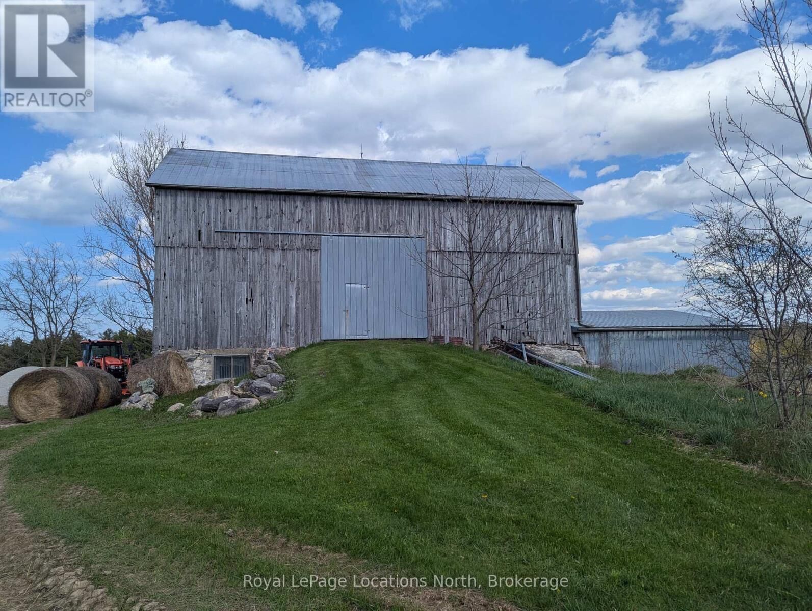 Property Photo:  125552 13 Sideroad  ON N4L 1W6 
