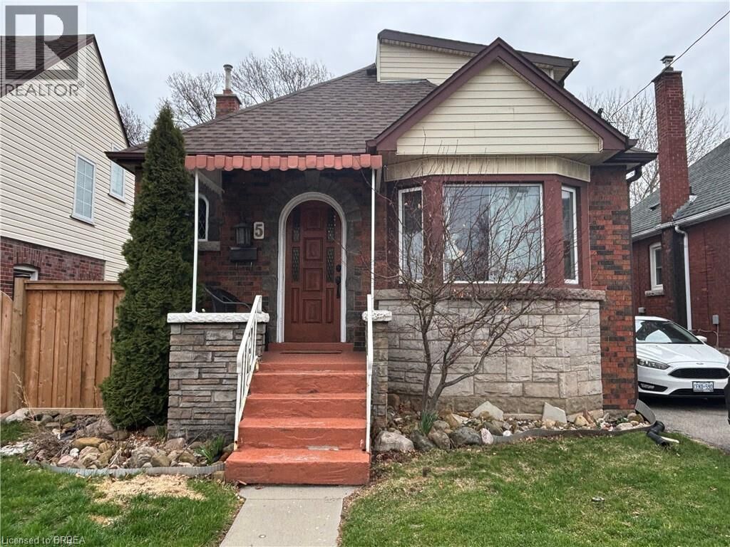 Property Photo: 5 Cameron Avenue South Upper ON L8K 2W7