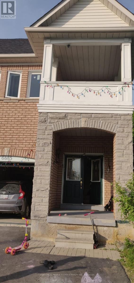 Property Photo:  6885 Tassel Crescent  ON L5W 1G9 