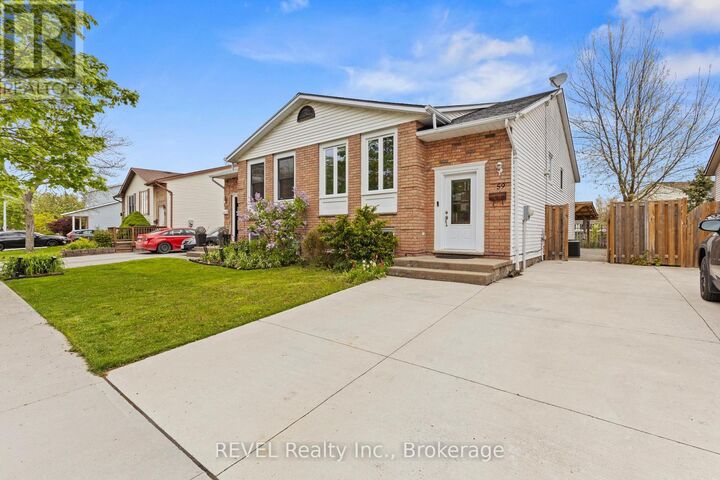 Property Photo: 59 Terrace Avenue ON L3C 6K1