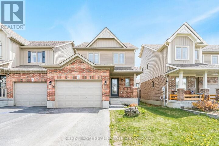Property Photo: 104 Banting Crescent ON L3W 0P3