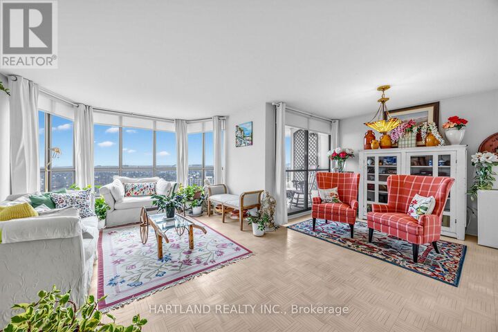 Property Photo: 1333 Bloor Street 2409 ON L4Y 3T6