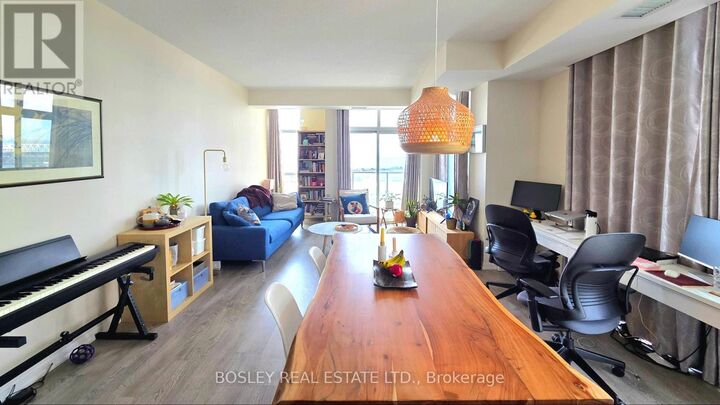 Property Photo: 65 East Liberty Street 1905 ON M6K 3R2