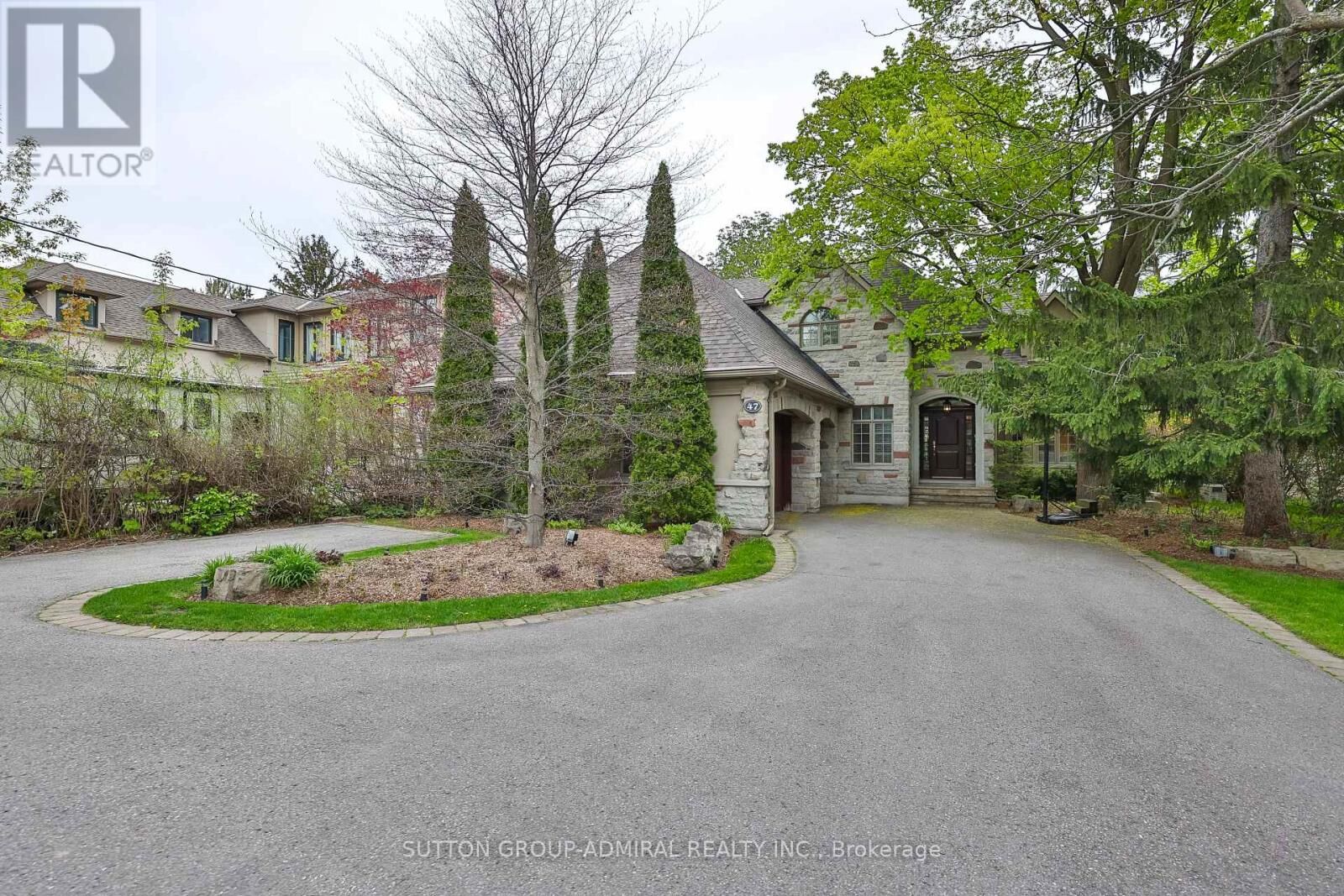 Property Photo:  47 Johnson Street  ON L3T 2N9 