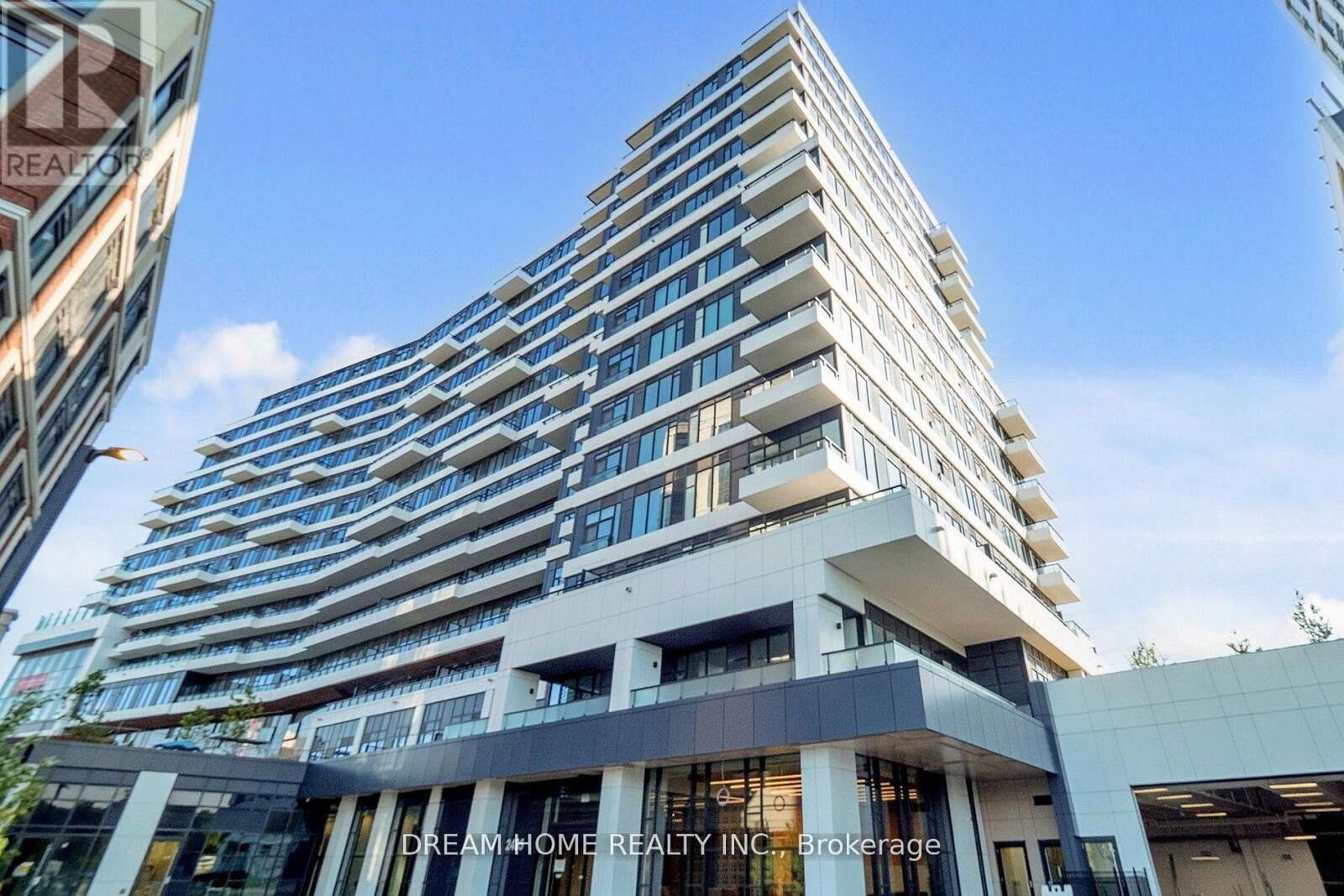 Property Photo: 2485 Eglinton Avenue West 621 ON L5M 2V8