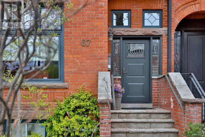 Property Photo:  67 Madison Avenue  ON M5R 2S3 