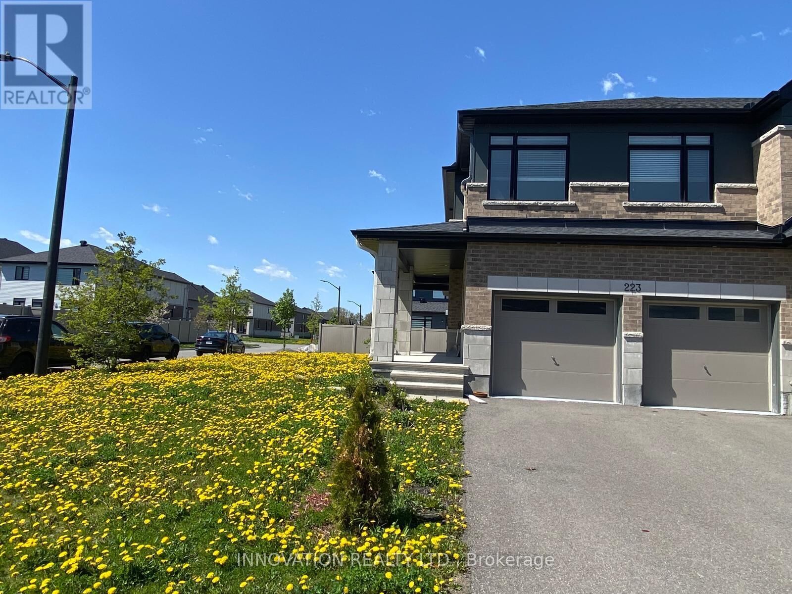 Property Photo:  223 Zinnia Way  ON K4M 0K8 